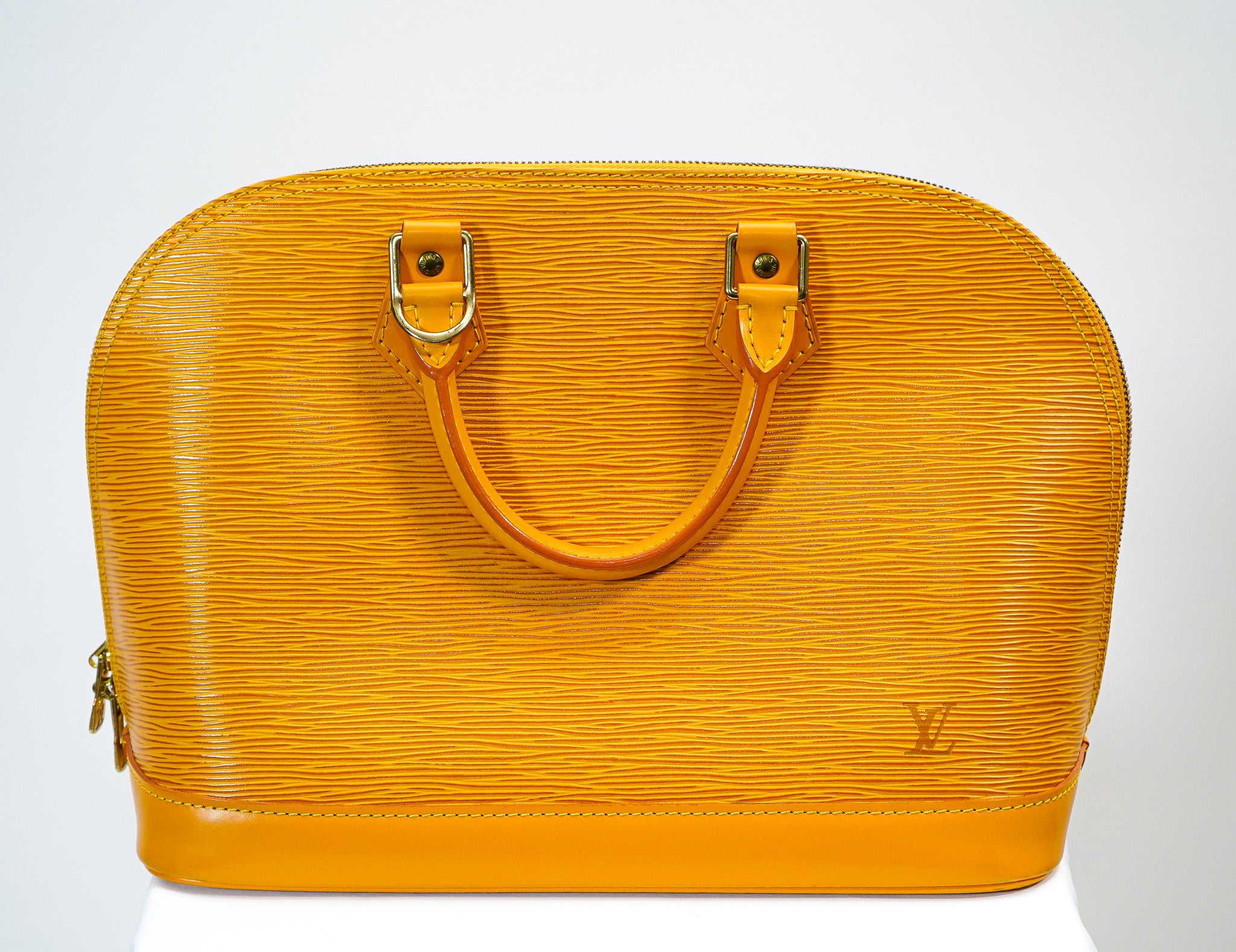Louis Vuitton Alma PM – Epi Leather (Orange)