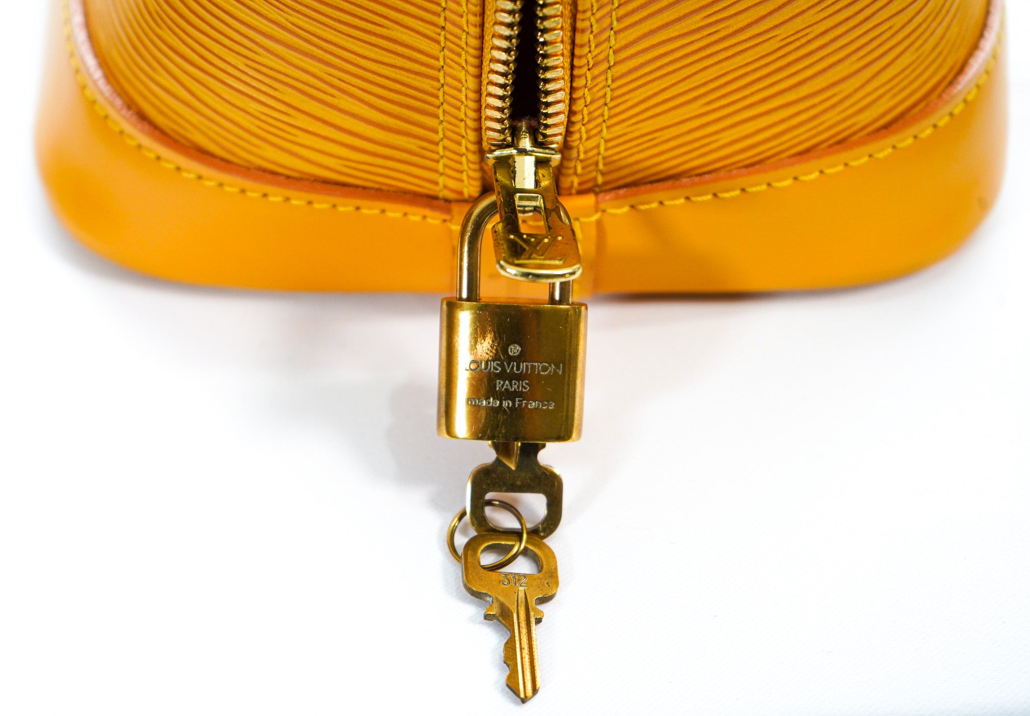 Louis Vuitton Alma PM – Epi Leather (Orange)