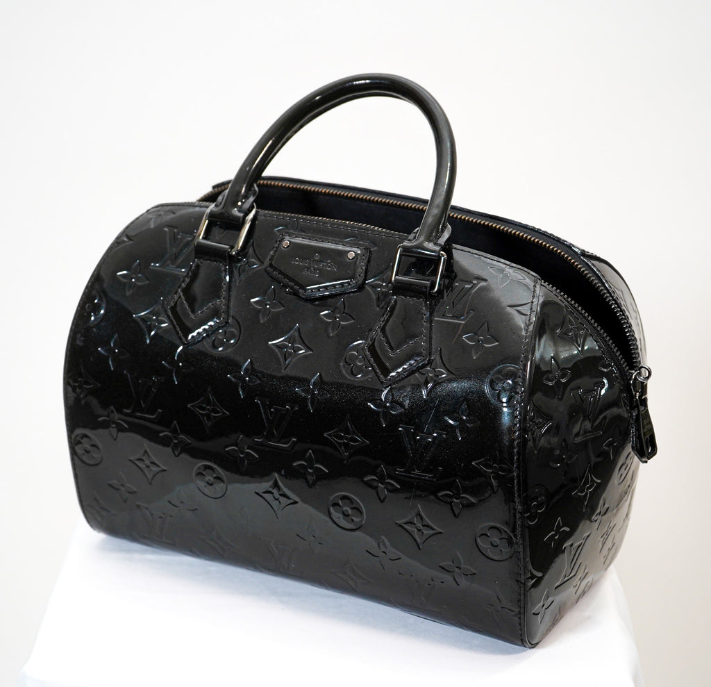 Louis Vuitton Summit Drive – Vernis Leather (Black)