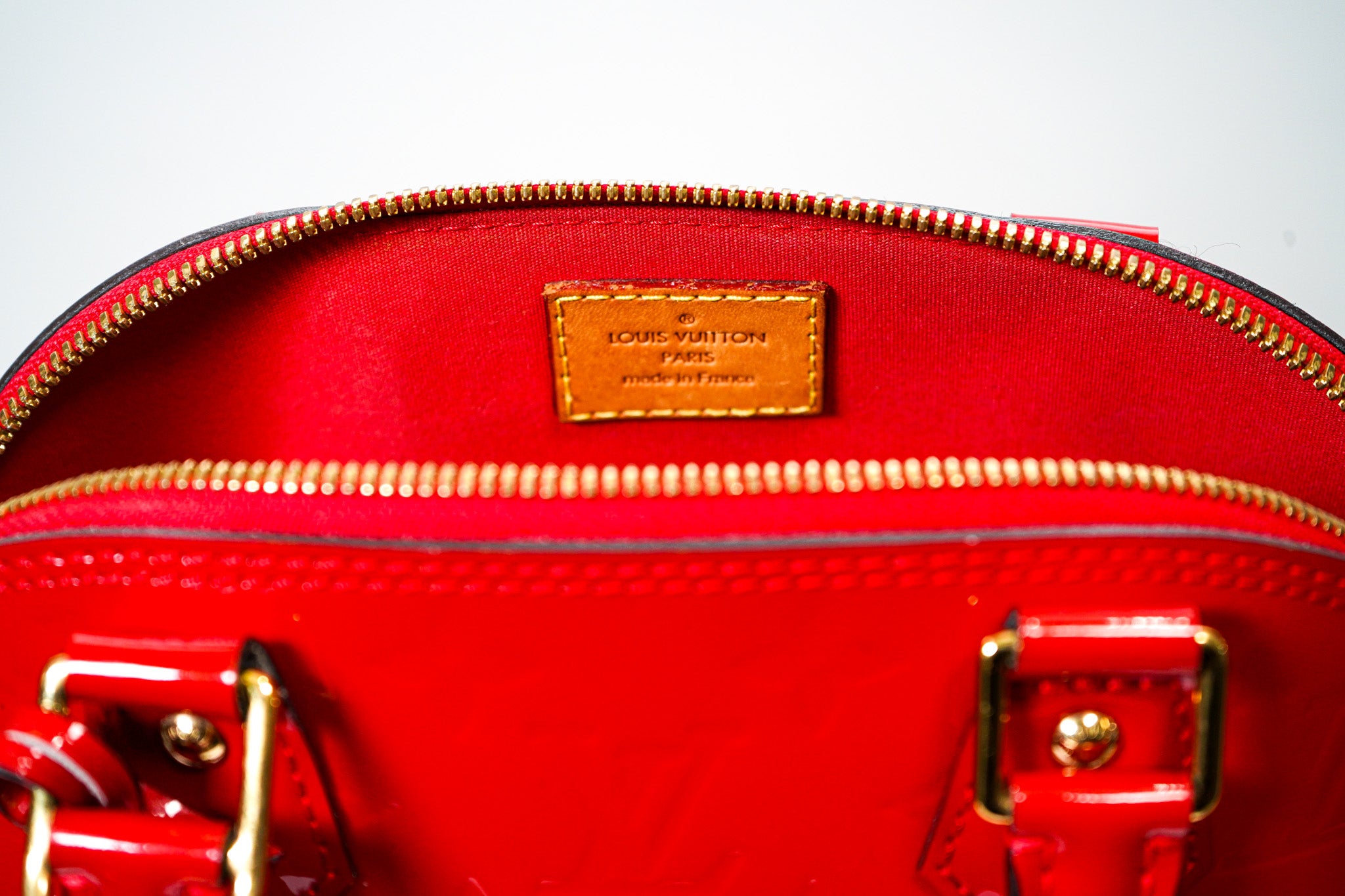 Louis Vuitton Alma BB - Vernis Patent Leather (Red)