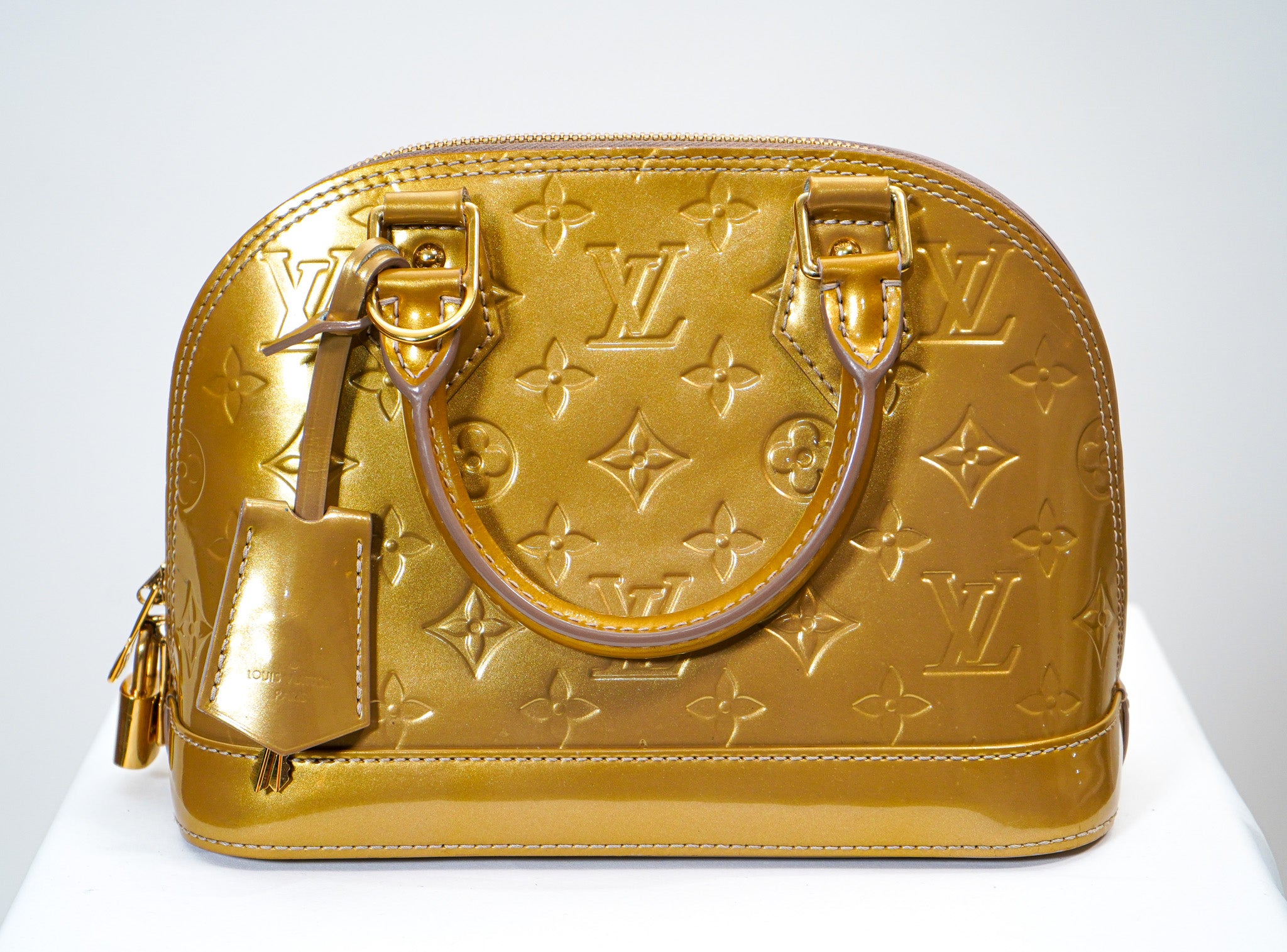 Louis Vuitton Alma BB - Vernis Patent Leather (Gold)